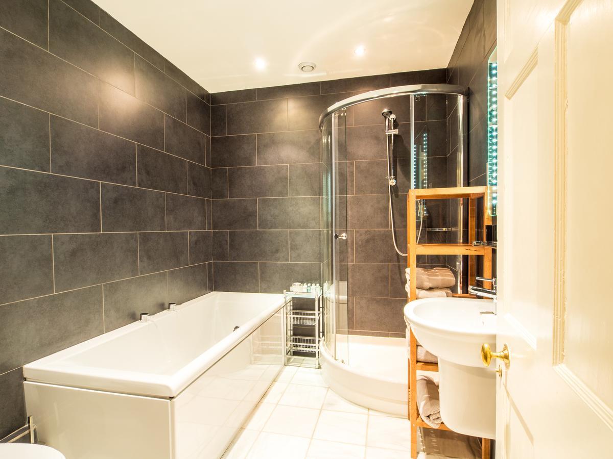 Six Brunton Place Guest House Edinburgh Luaran gambar