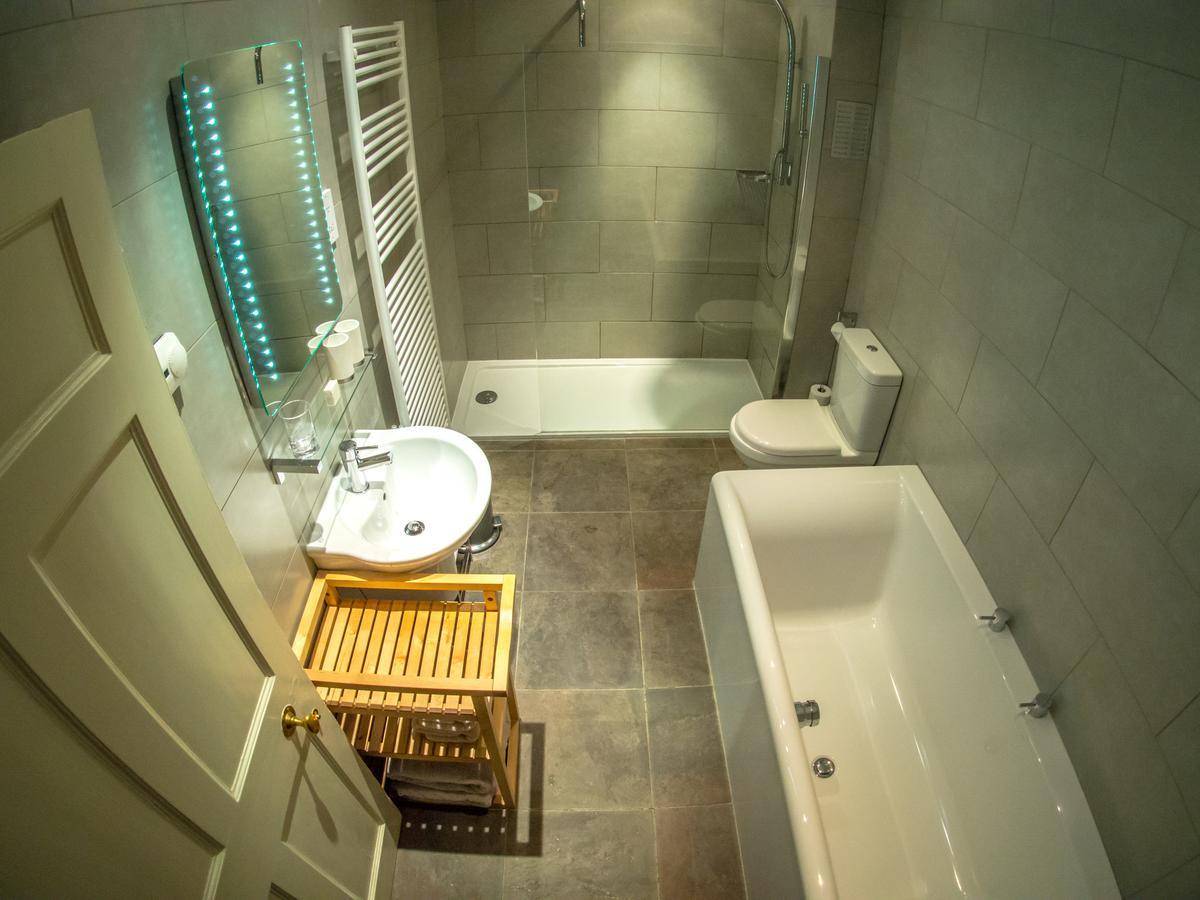 Six Brunton Place Guest House Edinburgh Luaran gambar